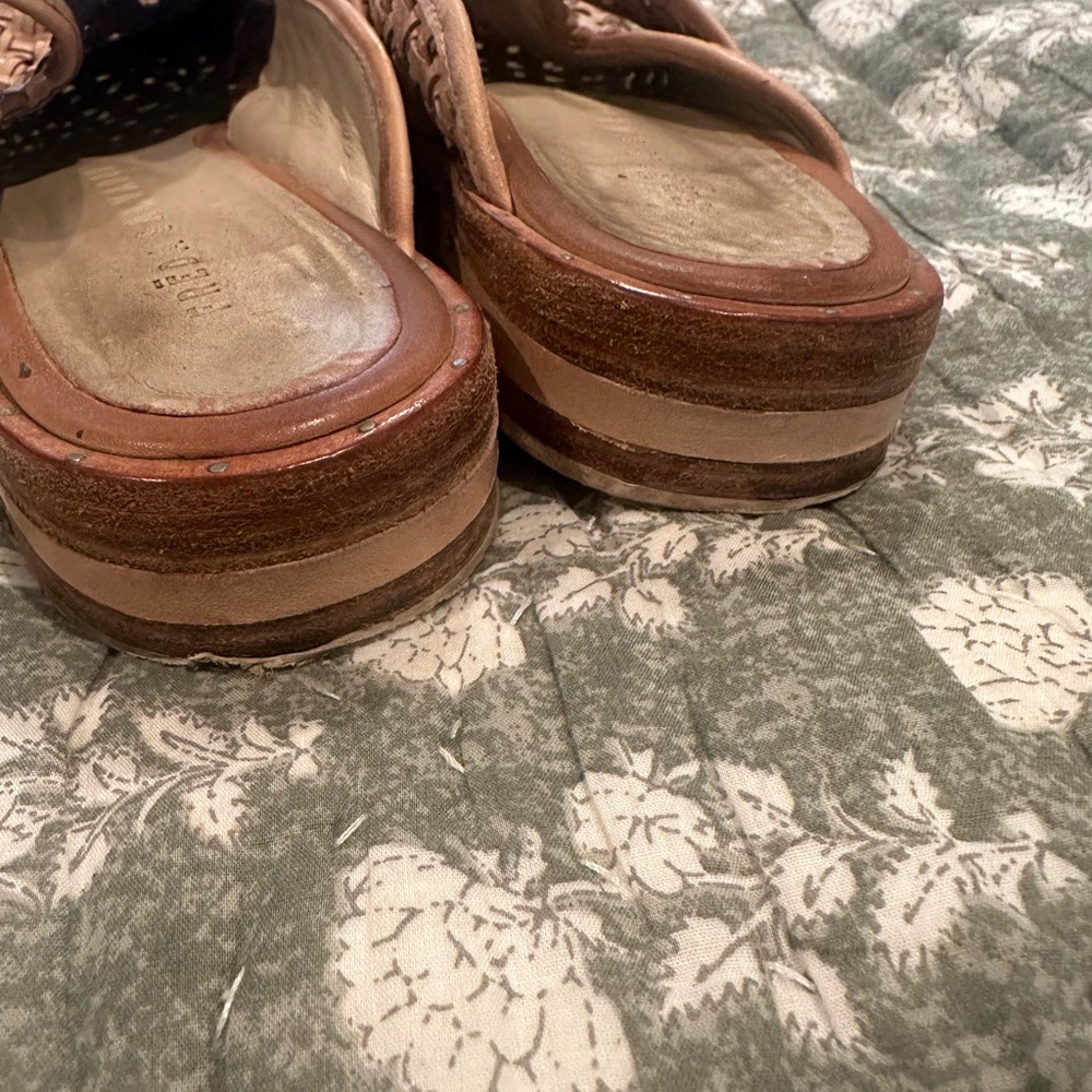 Freda Salvador Tan Woven Mules - Picture 11 of 12